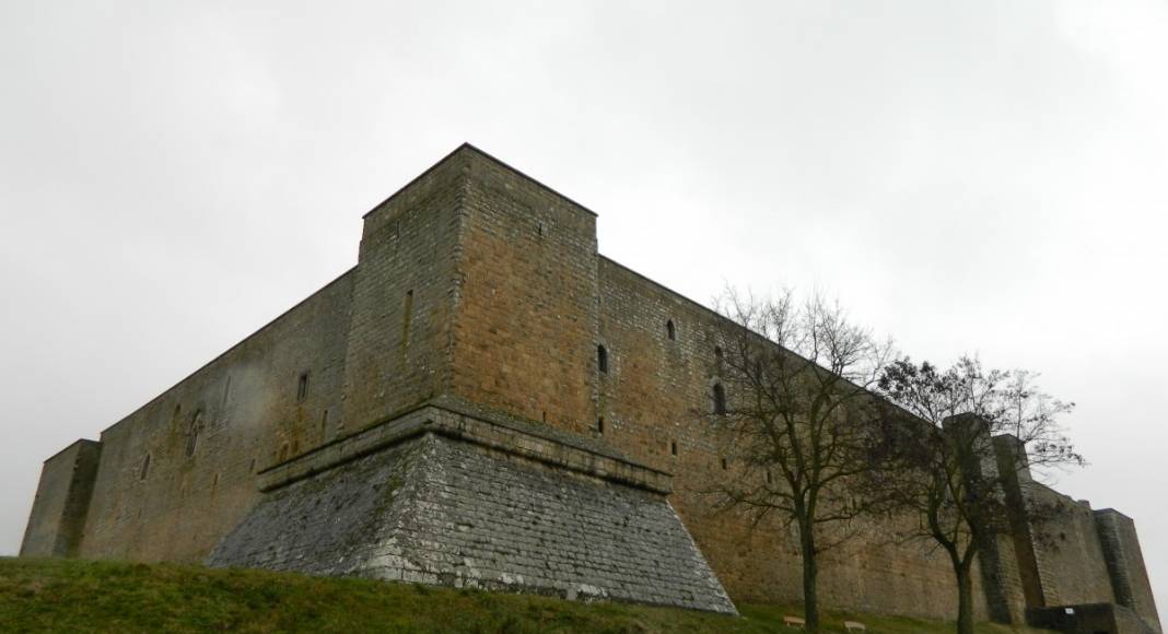 Castello Lagopesole