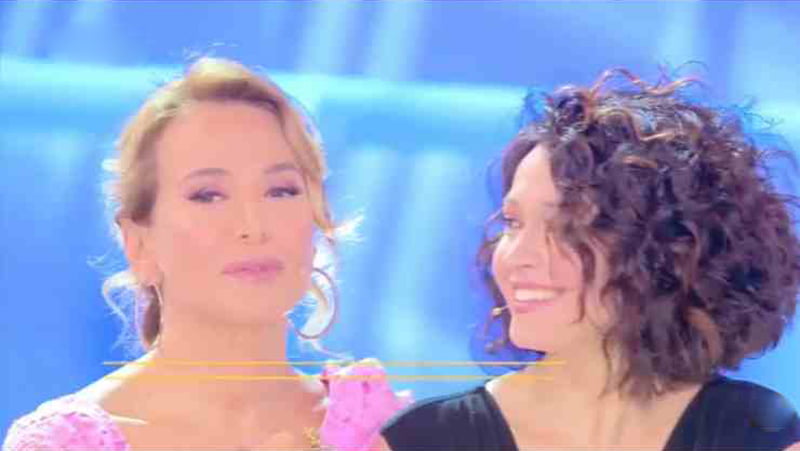 avete-mai-visto-la-sorella-barbara-durso-unite-da-un-solo-particolare-2