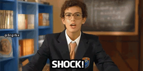 eccellenze-meridionali-eccellenze-meridionali-barbara-durso-la-reazione-del-suo-imitatore-nel-cast-di-il-collegio-01