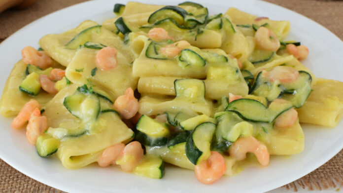 pasta zucchine e gamberetti