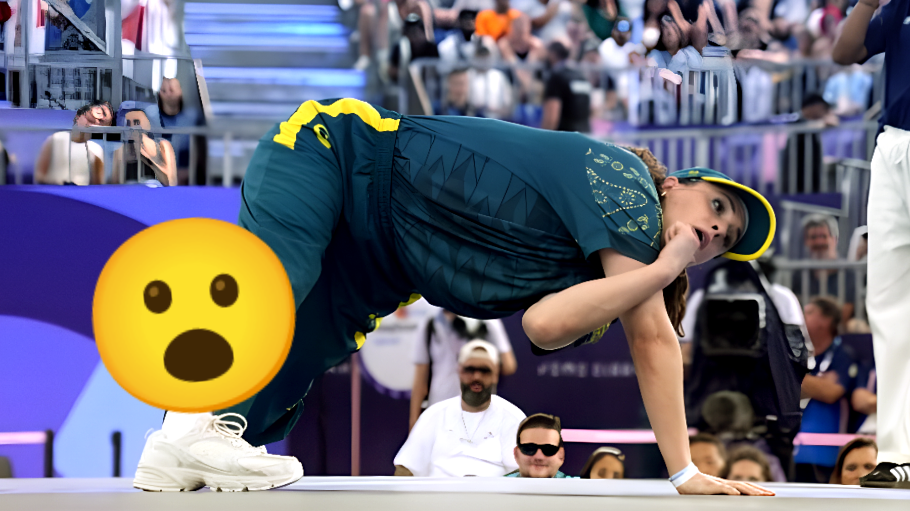 Scandalo in Australia: l'atleta virale si ritrova nel mirino. "Il paese chiede scuse pubbliche per l'esibizione ai Giochi"